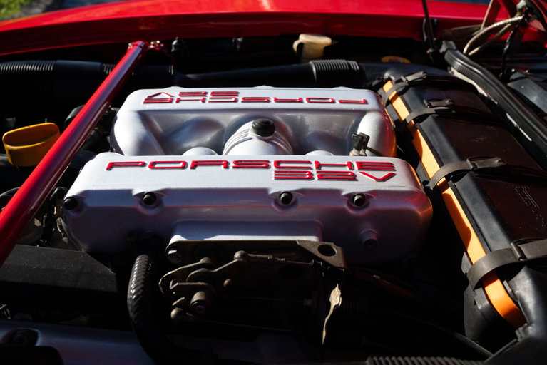 Porsche 928 S4