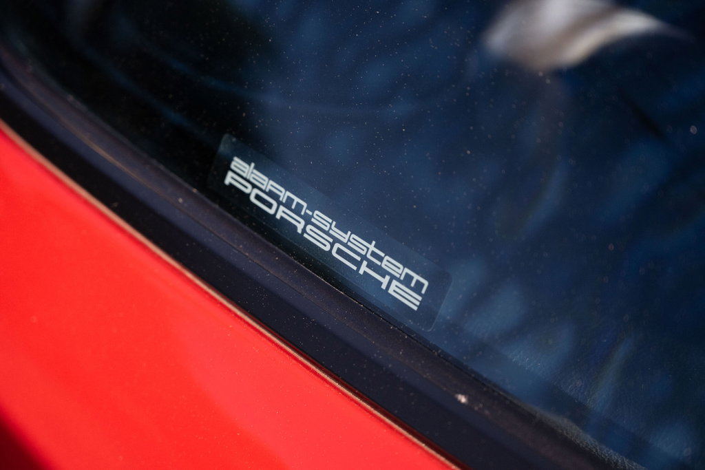 Porsche 928 S4