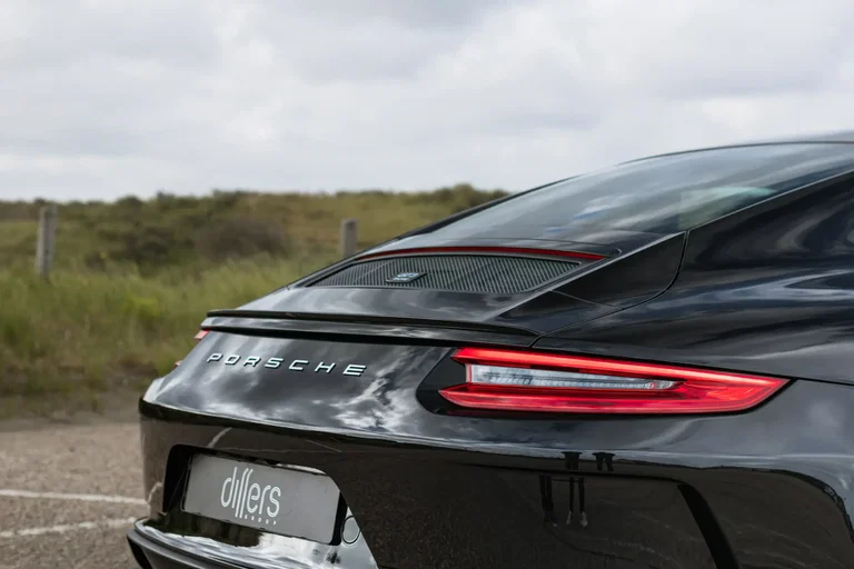 Porsche 991.2 GT3 Touring
