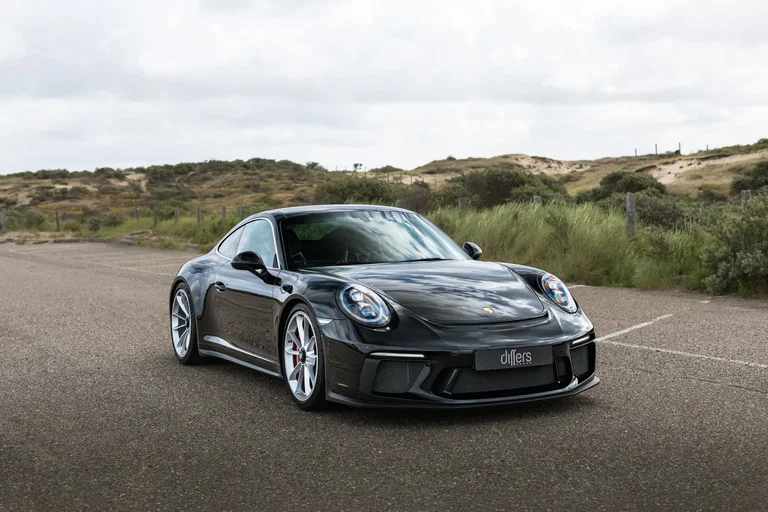 Porsche 991.2 GT3 Touring