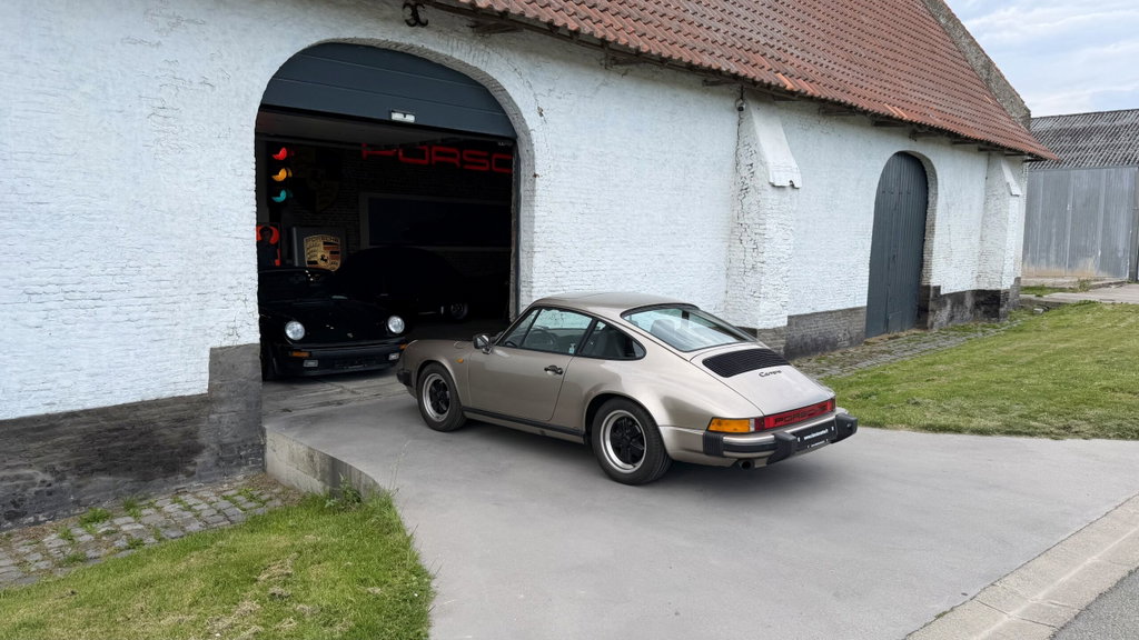 Porsche 911 Carrera 3.2