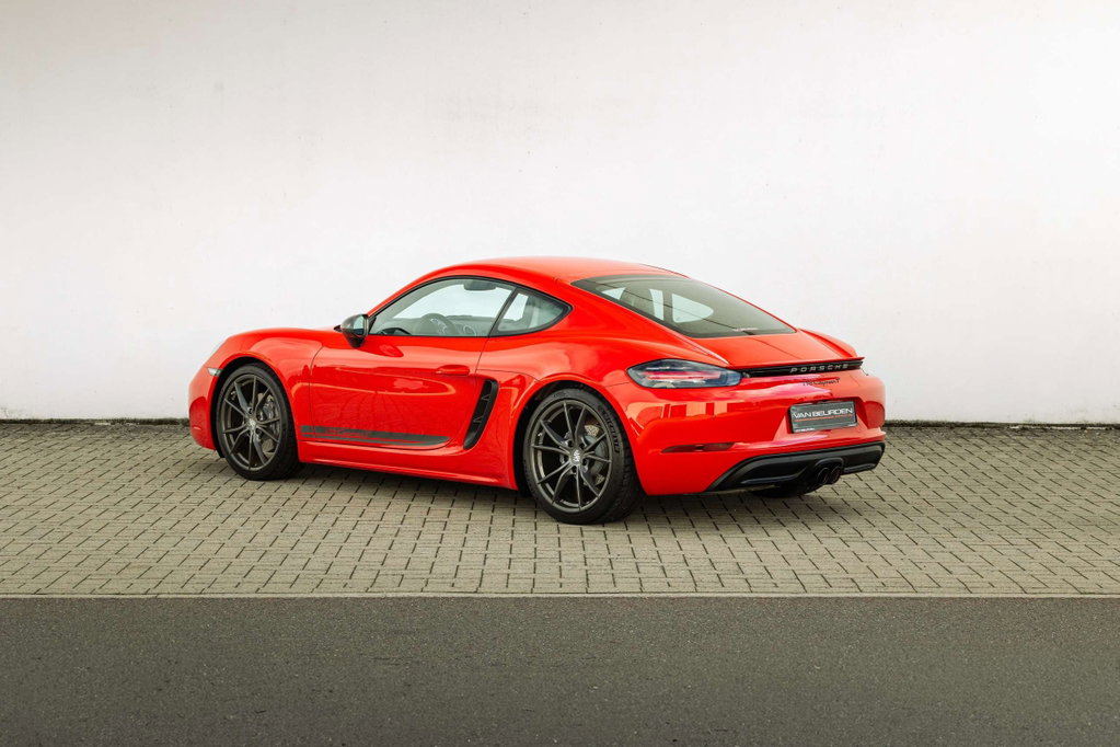 Porsche 718 Cayman T