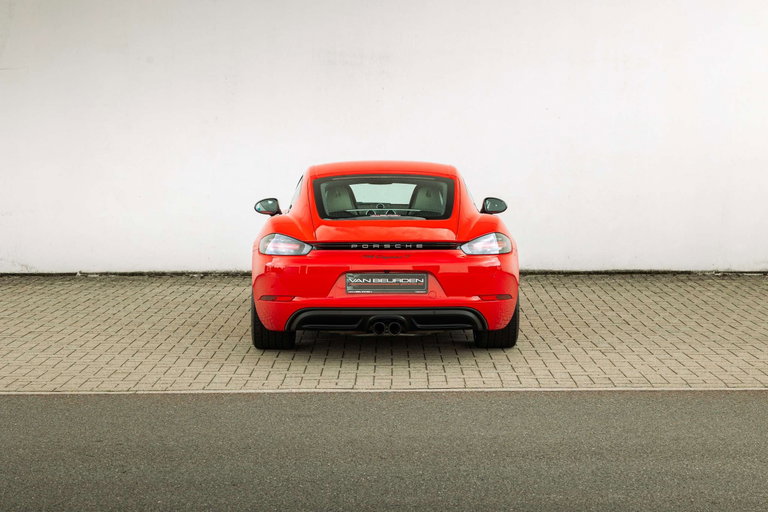 Porsche 718 Cayman T