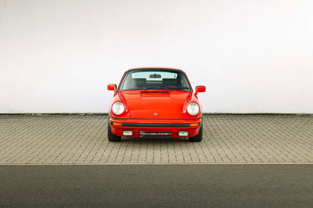 Porsche 911 SC