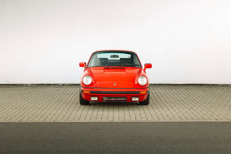 Porsche 911 SC