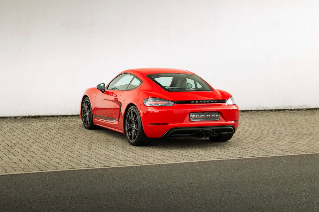 Porsche 718 Cayman T