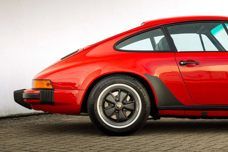 Porsche 911 SC