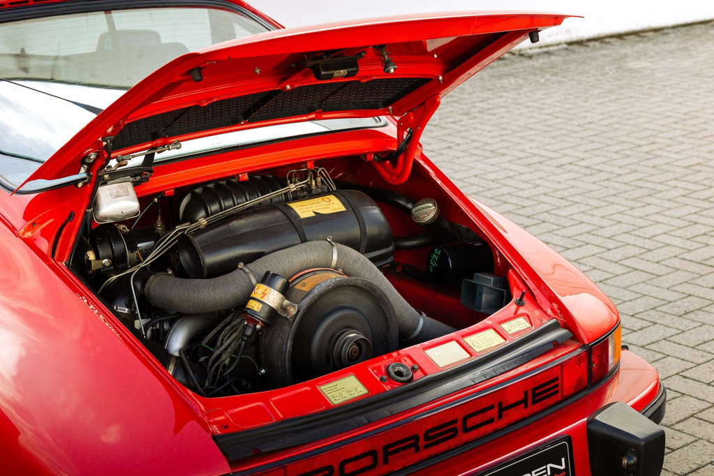 Porsche 911 SC