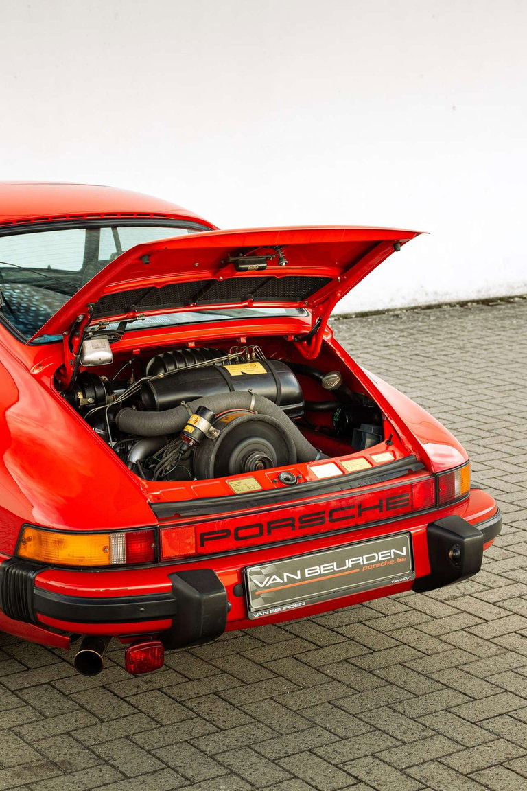Porsche 911 SC
