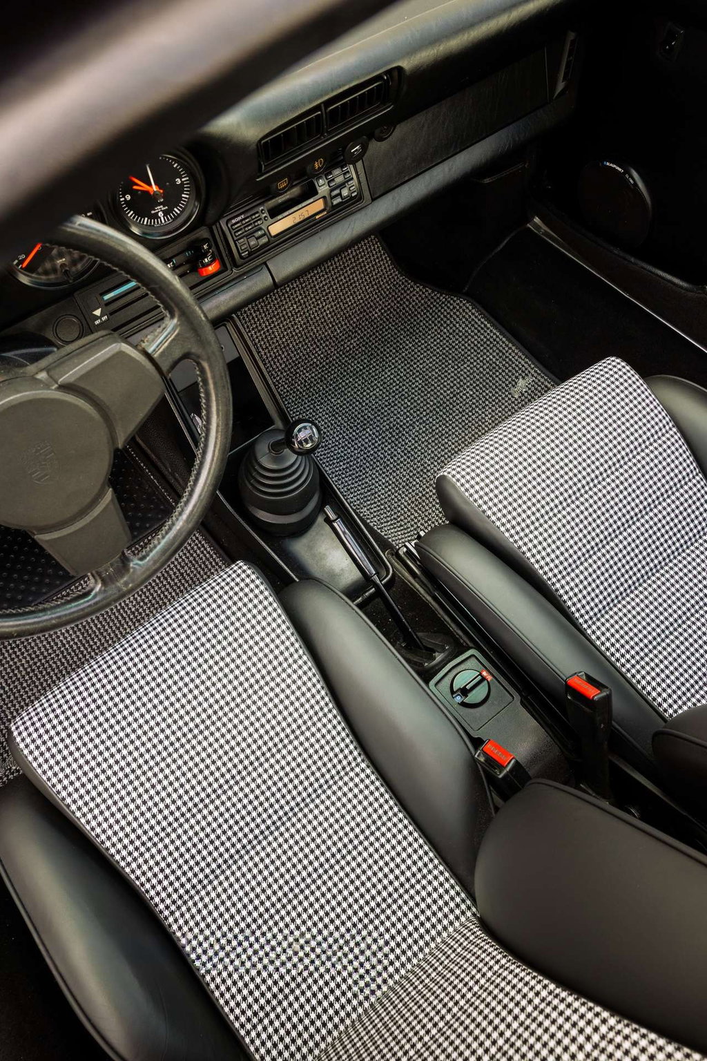 Porsche 911 SC