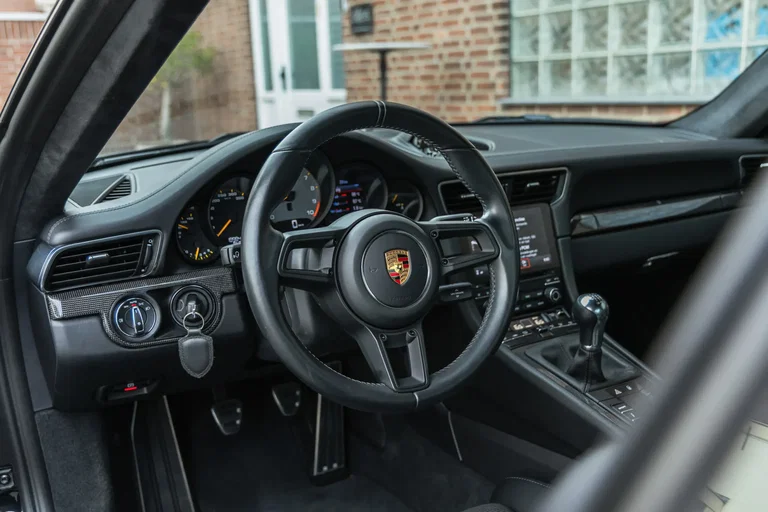 Porsche 991.2 GT3 Touring