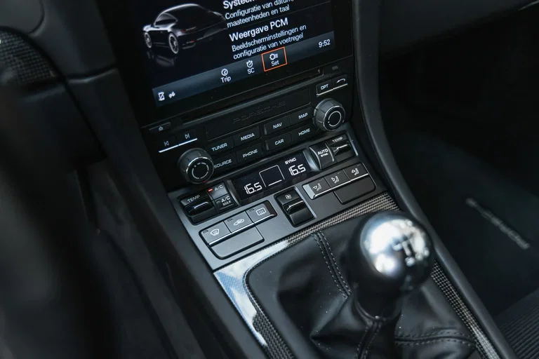 Porsche 991.2 GT3 Touring