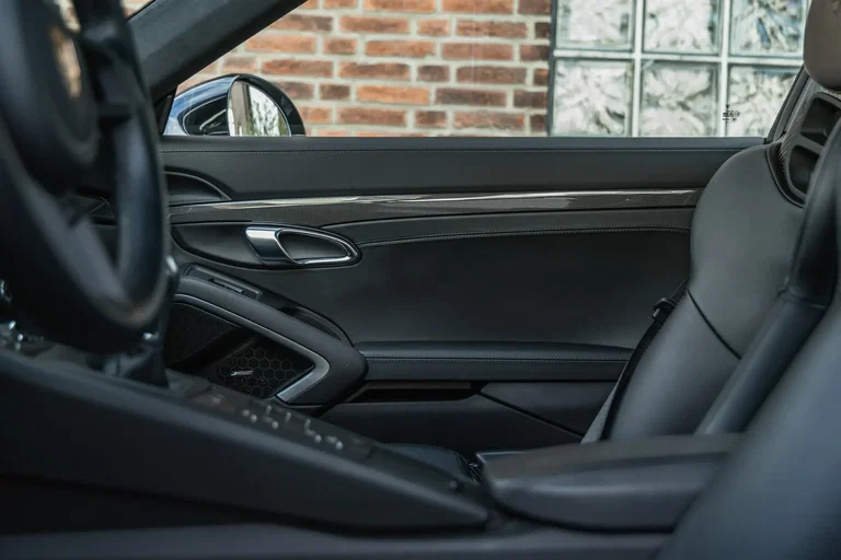 Porsche 991.2 GT3 Touring