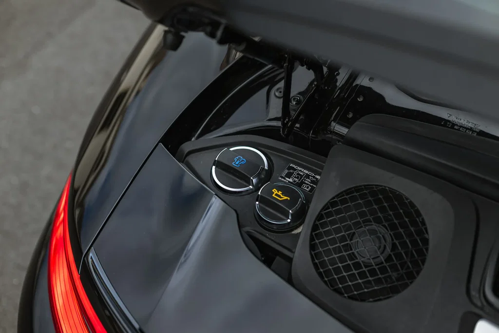 Porsche 991.2 GT3 Touring