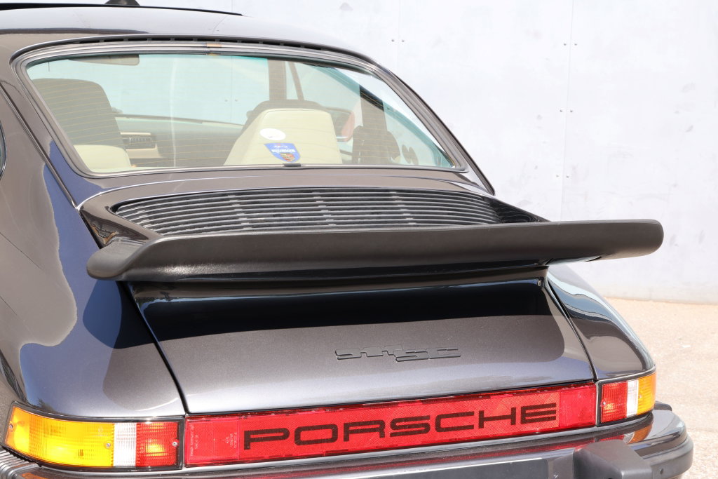Porsche 911 SC