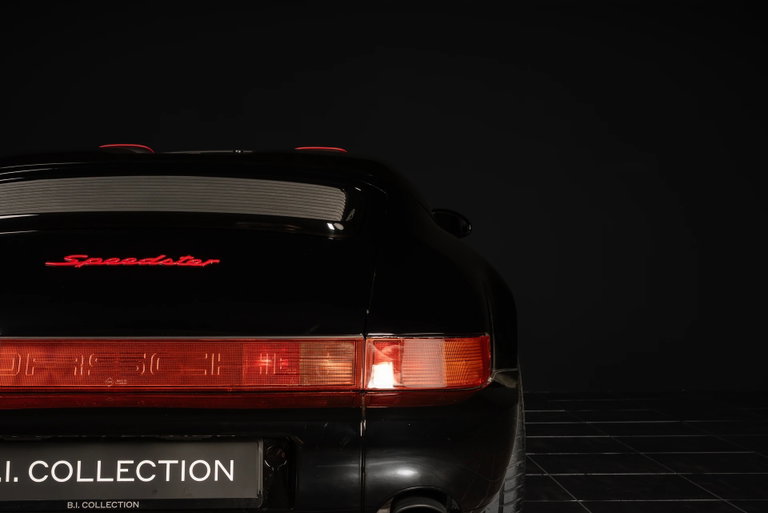 Porsche 964 Carrera 2 Speedster