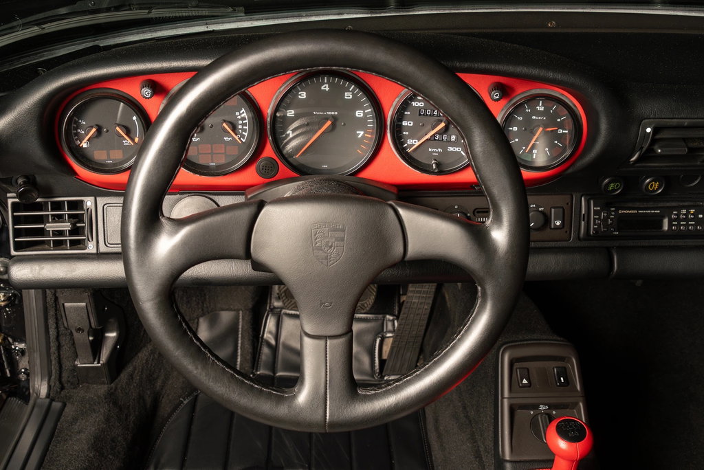 Porsche 964 Carrera 2 Speedster