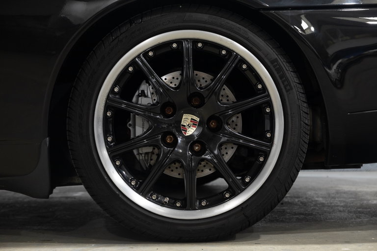 Porsche 996 Carrera 4