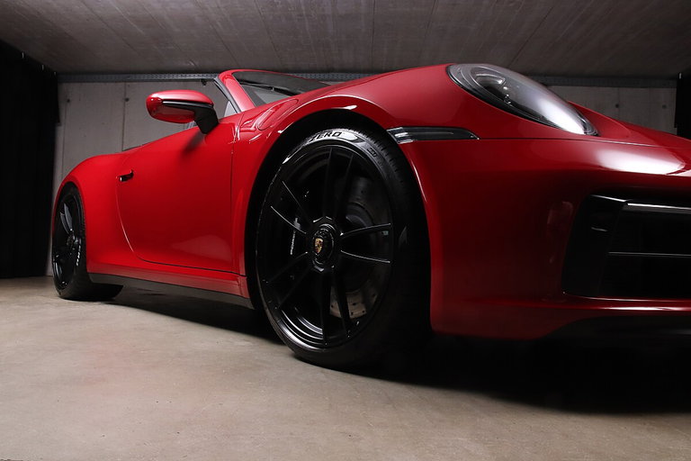 Porsche 992 Carrera GTS