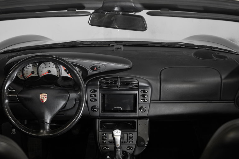 Porsche 996 Carrera 4