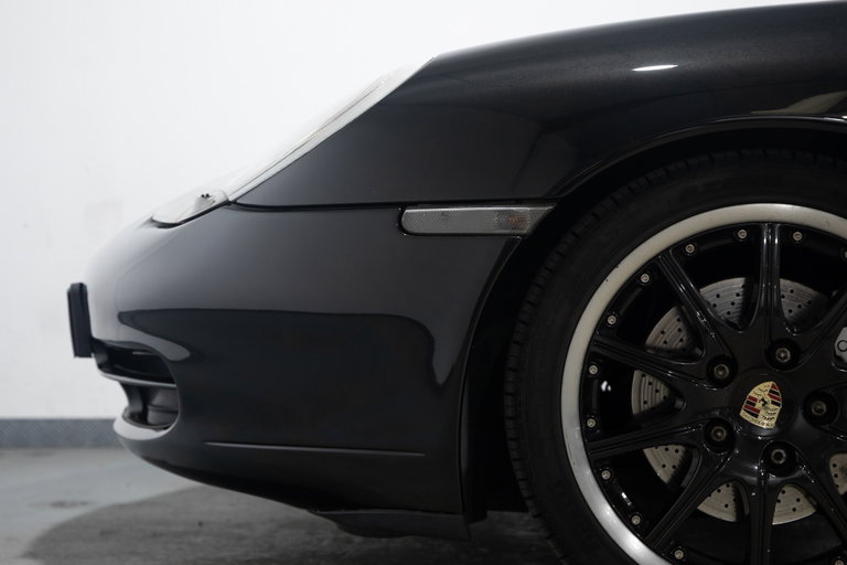 Porsche 996 Carrera 4