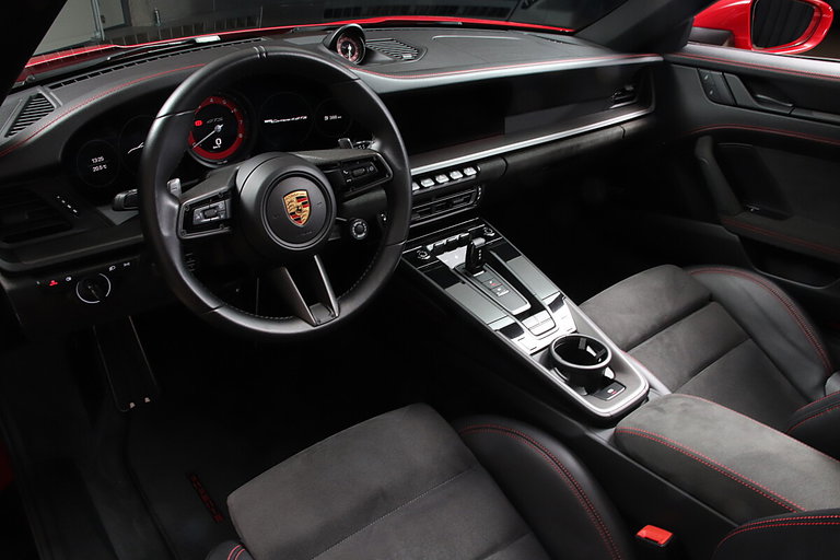 Porsche 992 Carrera GTS