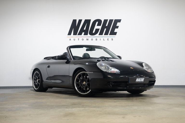 Porsche 996 Carrera 4