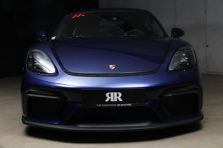 Porsche 718 Cayman GT4