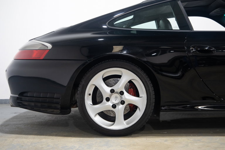 Porsche 996.2 Carrera 4S