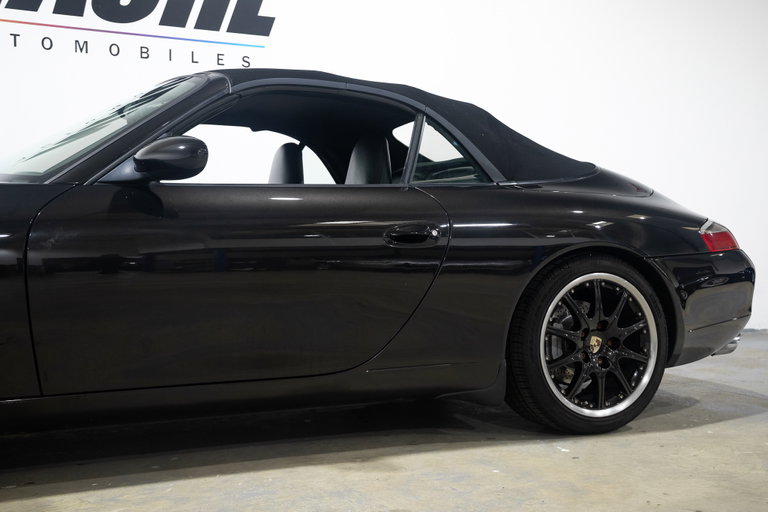 Porsche 996 Carrera 4
