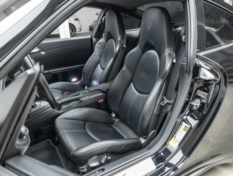 Porsche 997.2 Carrera GTS