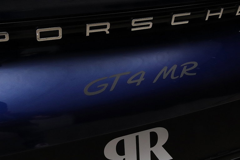 Porsche 718 Cayman GT4