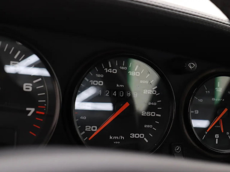 Porsche 993 Carrera 4S