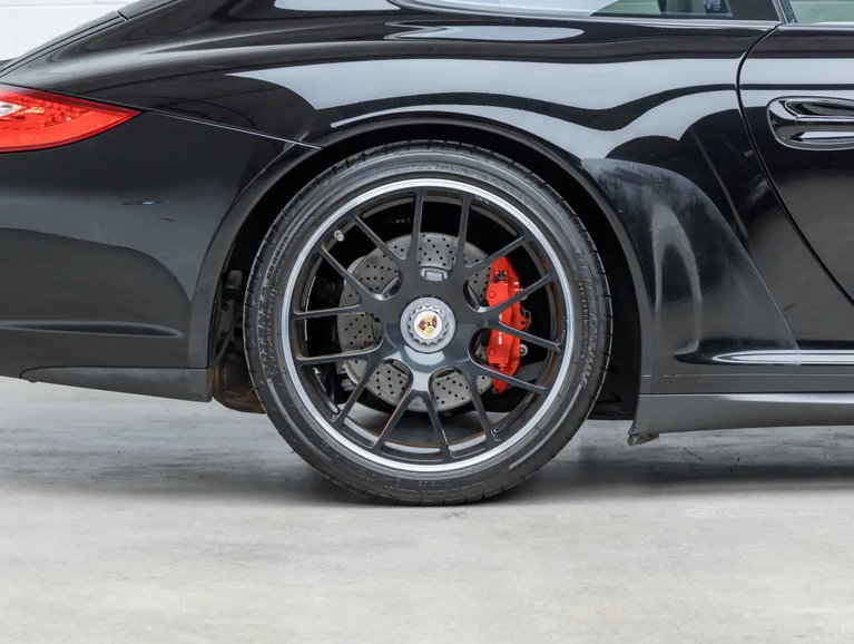 Porsche 997.2 Carrera GTS