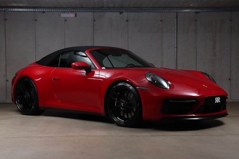 Porsche 992 Carrera GTS