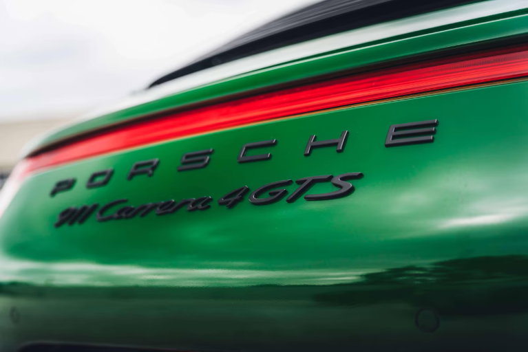 Porsche 991 Carrera 4 GTS