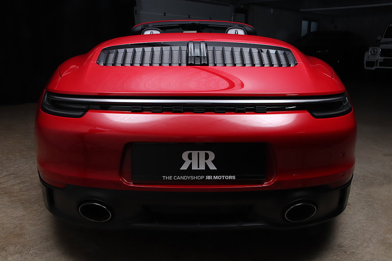 Porsche 992 Carrera GTS