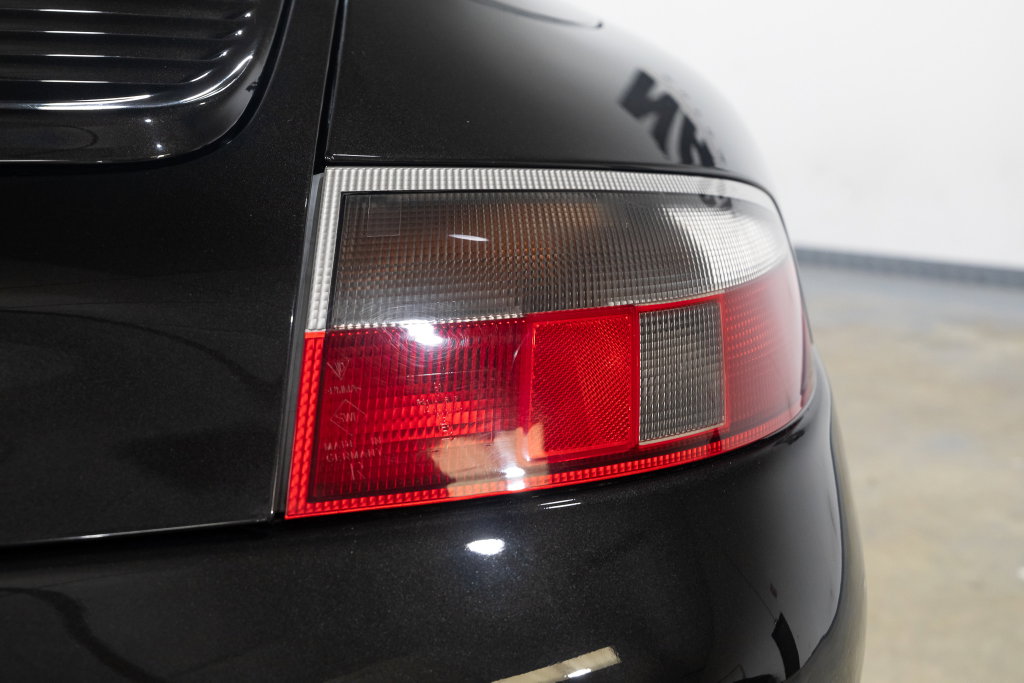 Porsche 996 Carrera 4