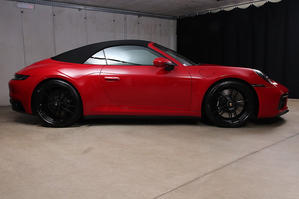 Porsche 992 Carrera GTS