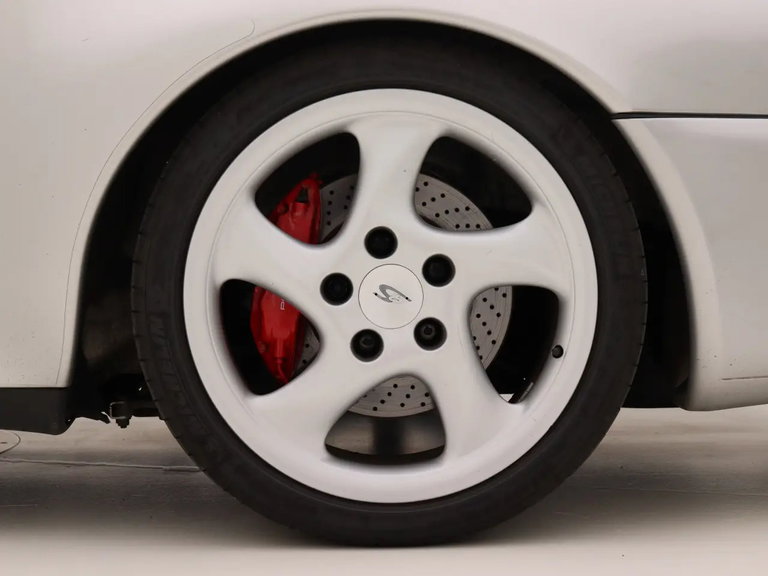 Porsche 993 Carrera 4S