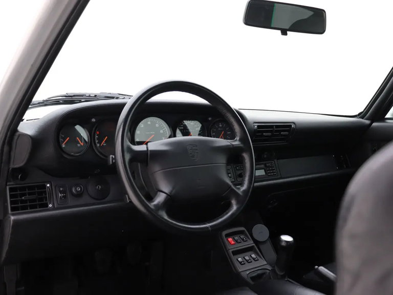 Porsche 993 Carrera 4S
