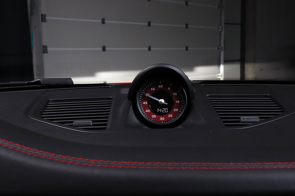Porsche 992 Carrera GTS