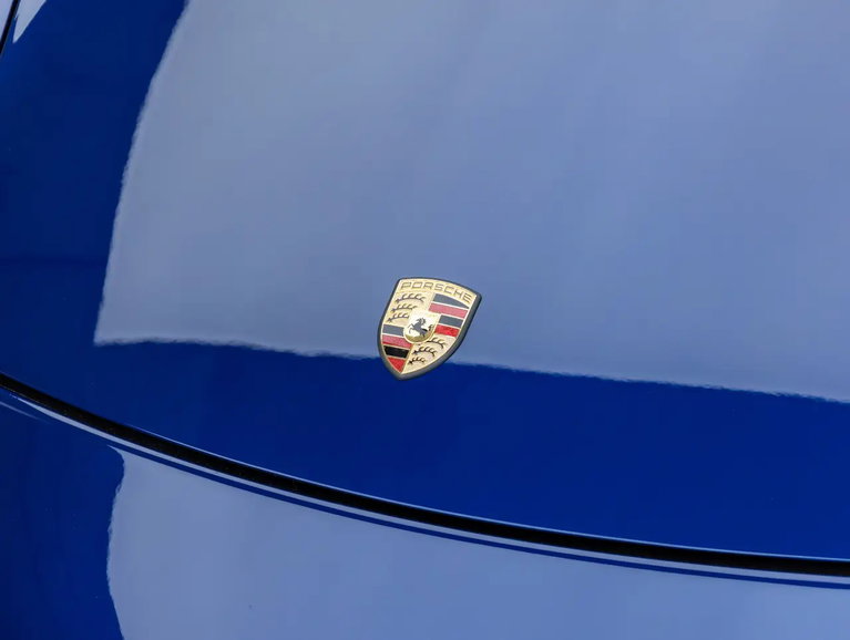 Porsche 996 Carrera 4