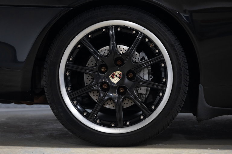 Porsche 996 Carrera 4