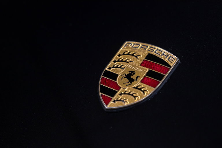 Porsche 996 Carrera 4