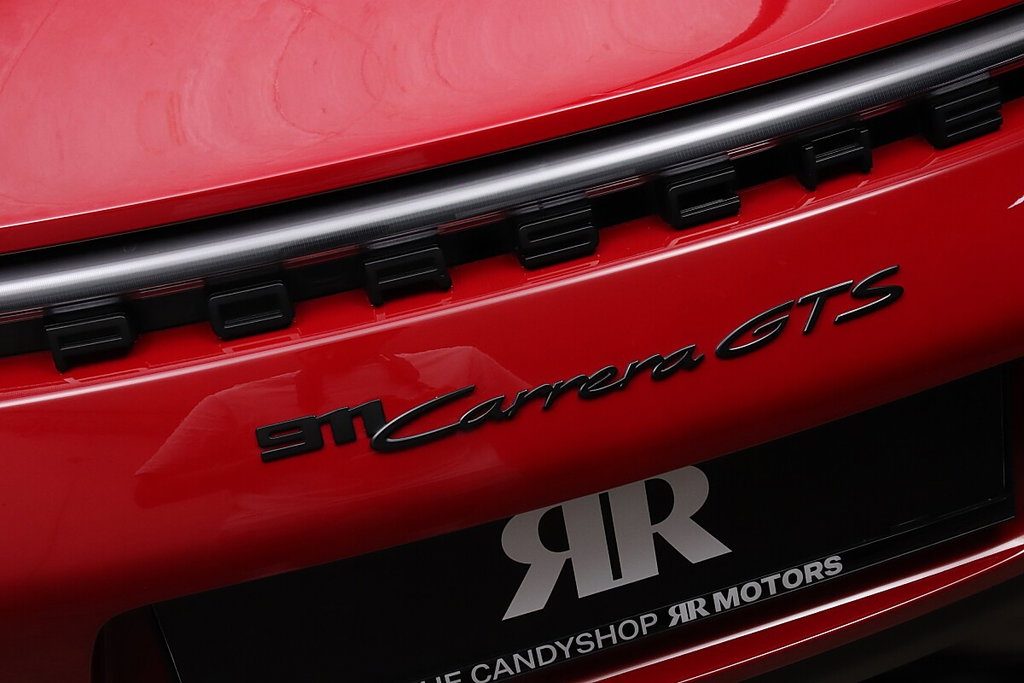 Porsche 992 Carrera GTS