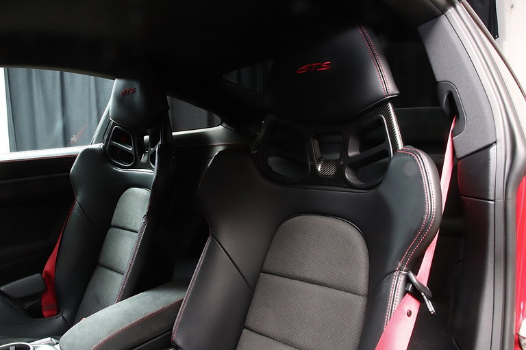 Porsche 992 Carrera GTS