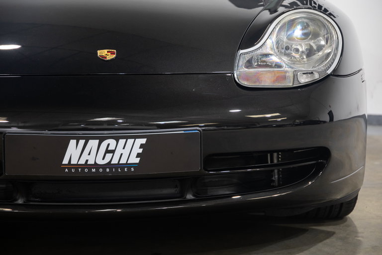 Porsche 996 Carrera 4