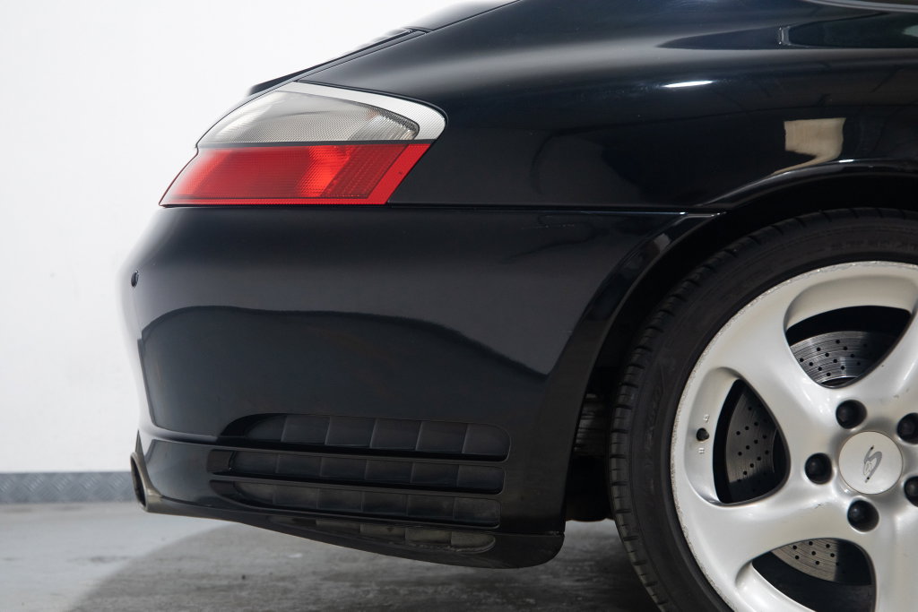 Porsche 996.2 Carrera 4S