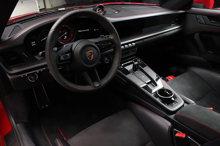 Porsche 992 Carrera GTS